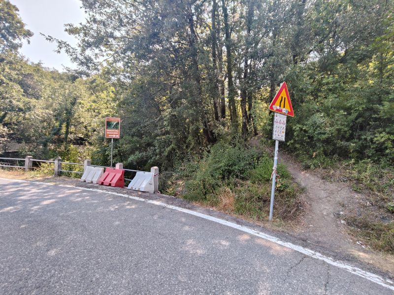 File:Cartello Cascate del ghiaccione.jpg