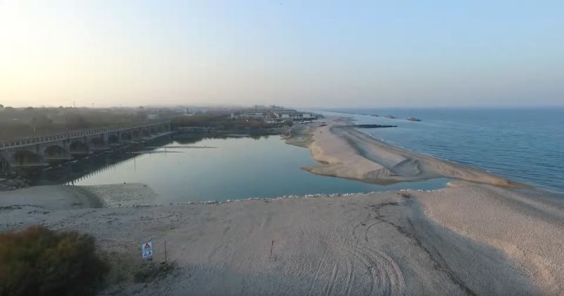 File:Baia Metauro.5.jpg